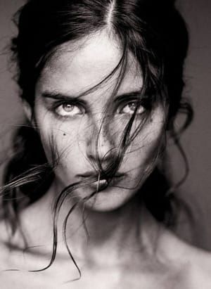 Artwork Title: Laura