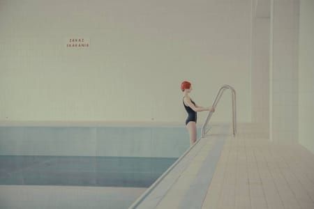 Artwork Title: In swimming pool she