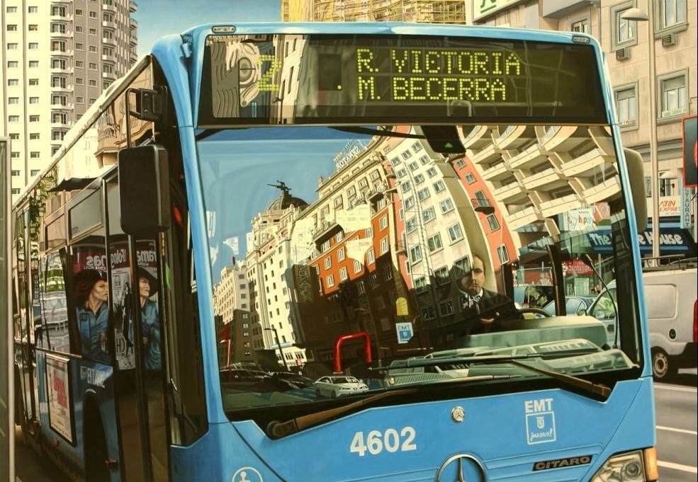 Artwork Title: Reflejos De La Gran Vía En Un Autobús De La Emt