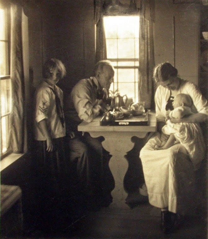 Artwork Title: Family at Table