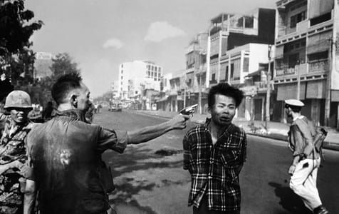 Artwork Title: Saigon execution: Murder of a Vietcong by Saigon Police Chief