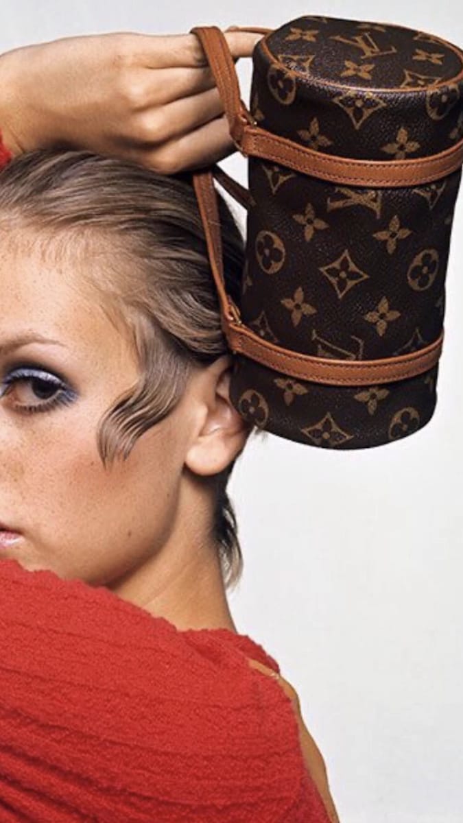 Artwork Title: Twiggy Louis Vuitton