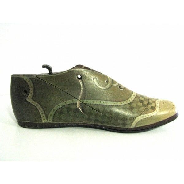 Artwork Title: Green Boot