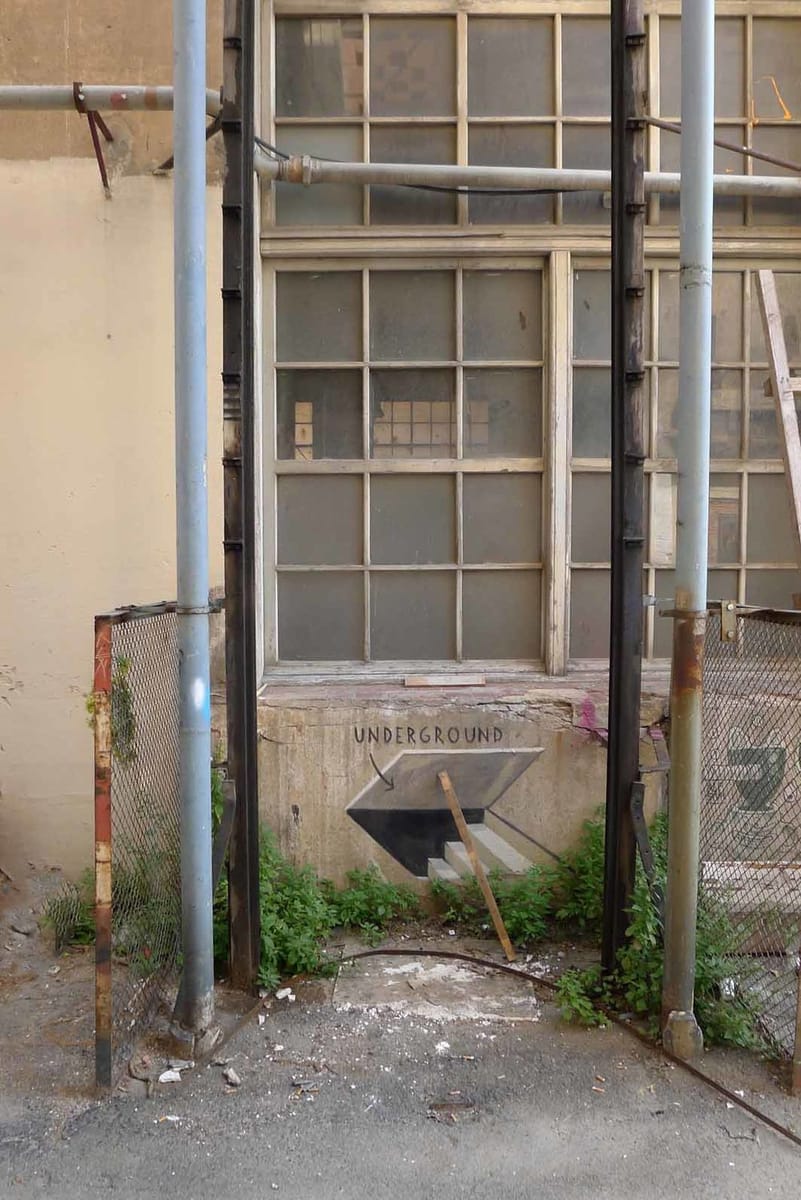 Artwork Title: Underground (barcelona)