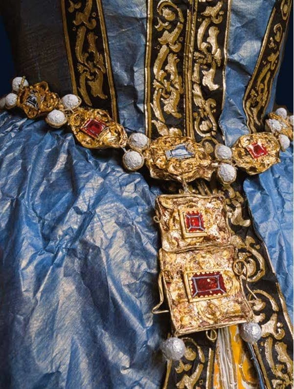 Artwork Title: Medici Fashion Made Of Rag Paper