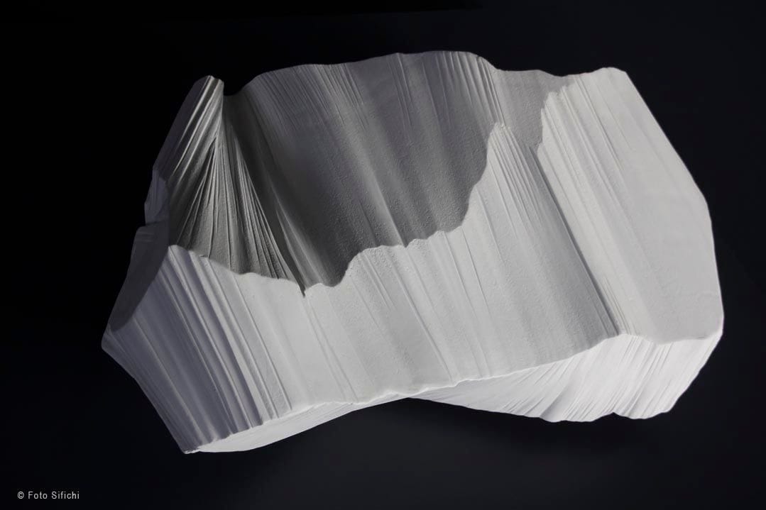 Artwork Title: Bloc 2 (male)