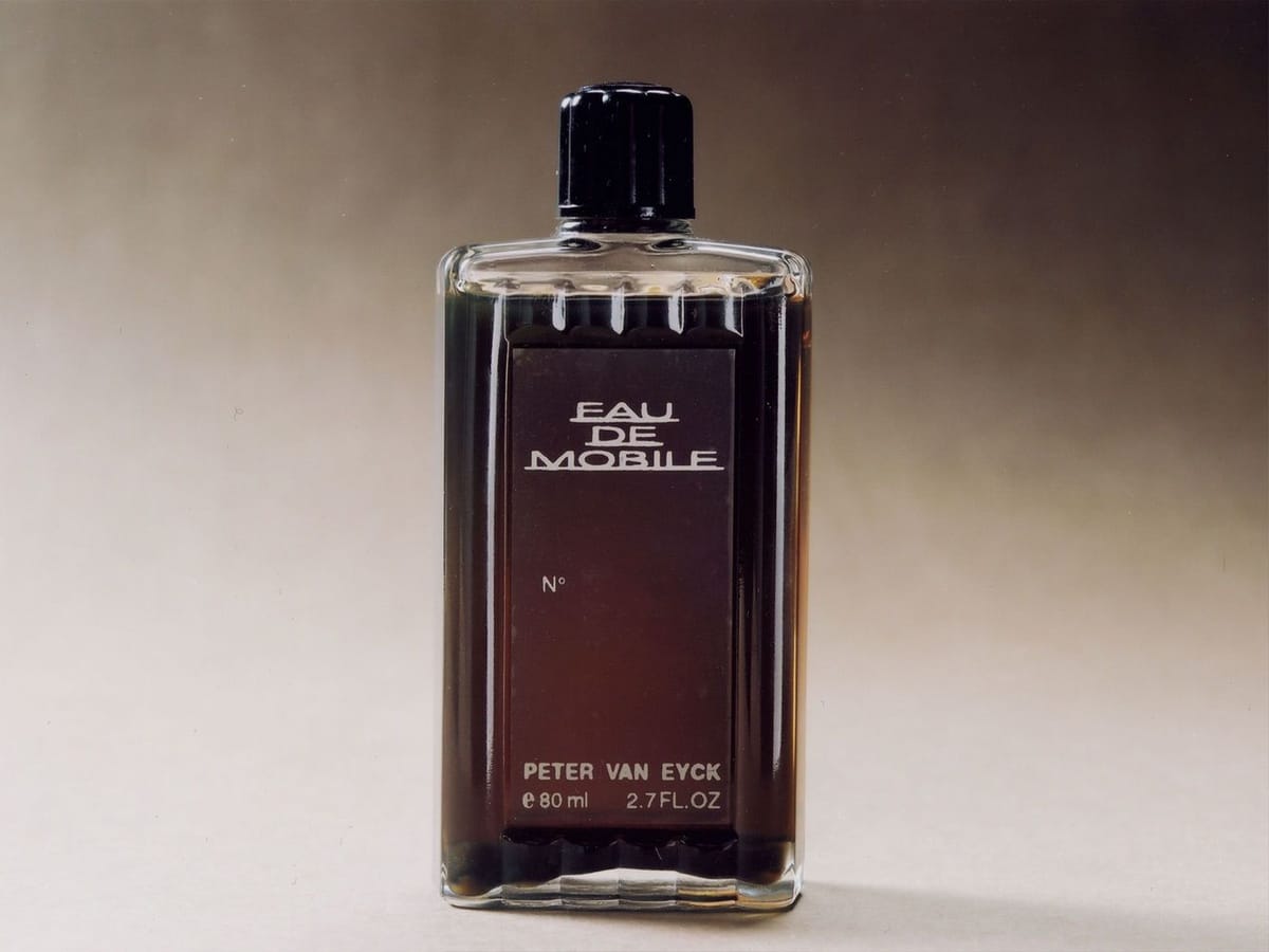 Artwork Title: Eau De Mobile