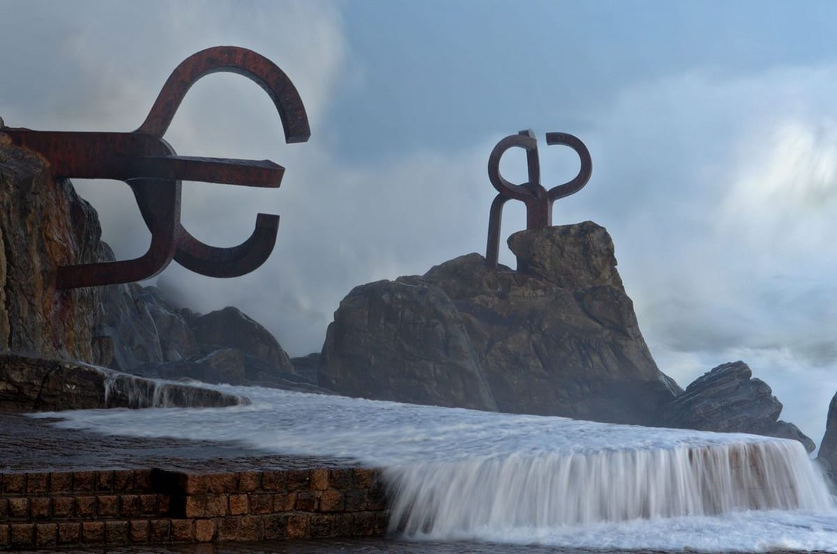 Artwork Title: El Peine Del Viento