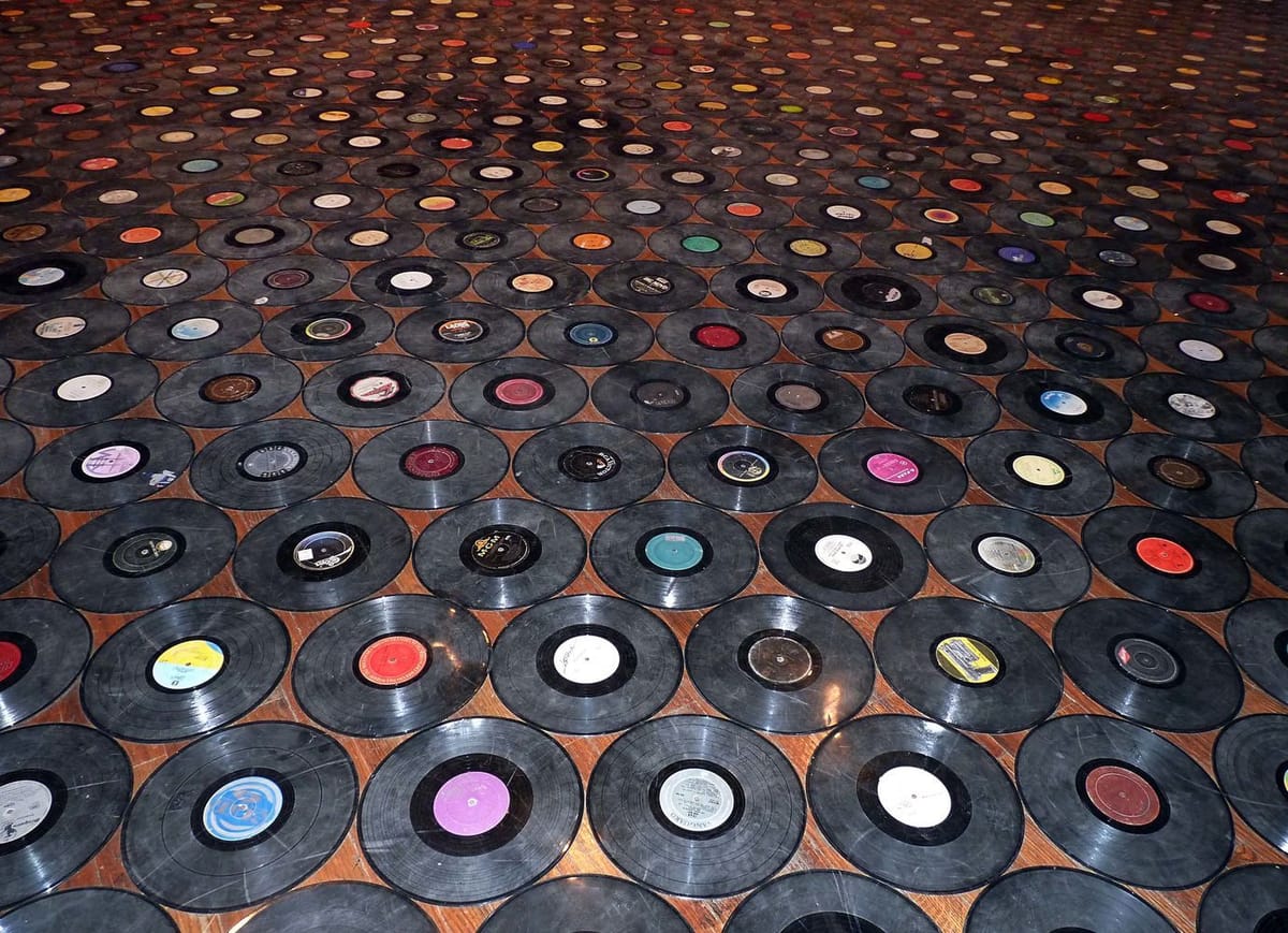 Artwork Title: 2822 Records