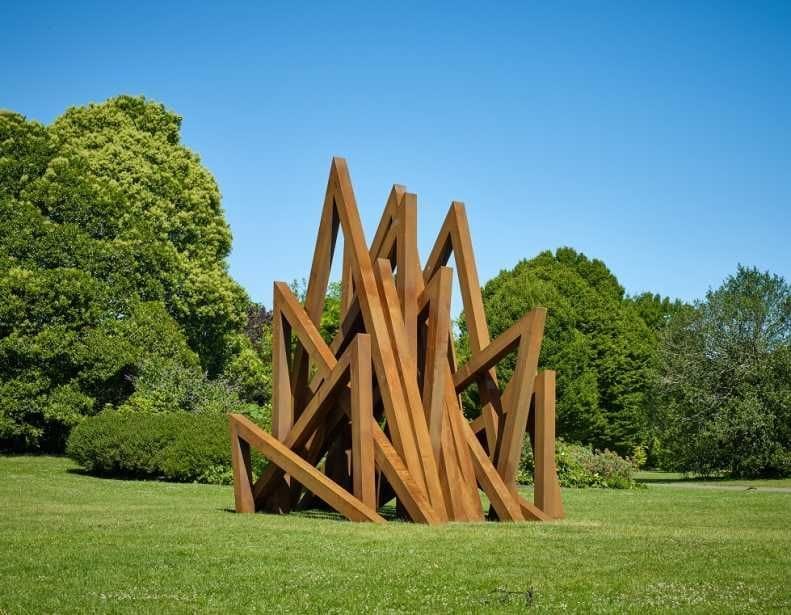 Artwork Title: 17 Acute Unequal Angles