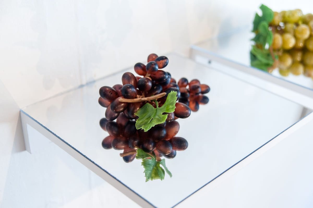 Artwork Title: Grapes (red)