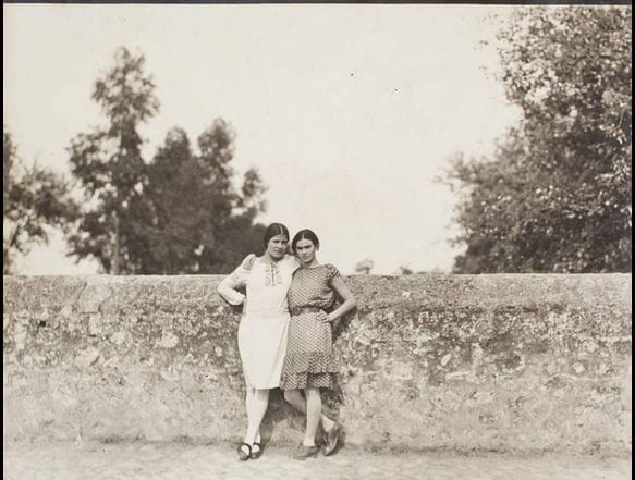 Artwork Title: Tina Modotti y Frida Kahlo