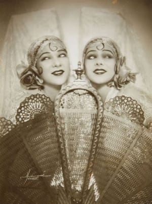 Artwork Title: Sisters G., Dancers