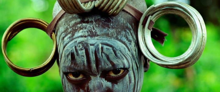 Artwork Title: A girl from the Mursi tribe (Samsara)