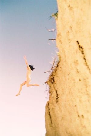 Artwork Title: Cocos Cliff