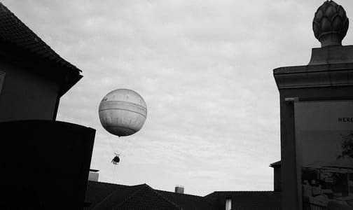 Artwork Title: Balloon