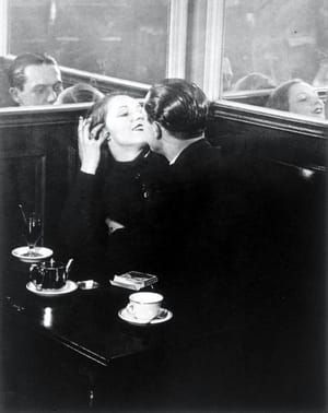 Artwork Title: Couple D'amoureux Dans Un Petit Cafe, Quartier Italie, Ca