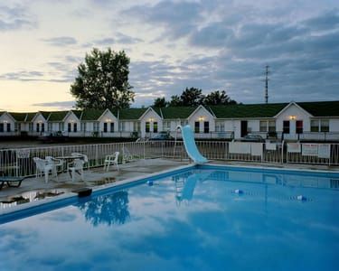 Artwork Title: Niagara - A-1 Motel