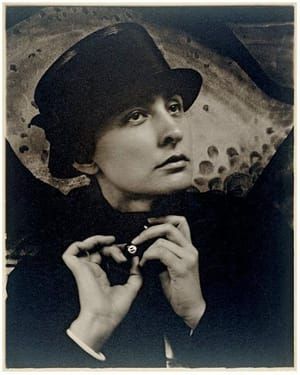 Artwork Title: Georgia O'Keeffe