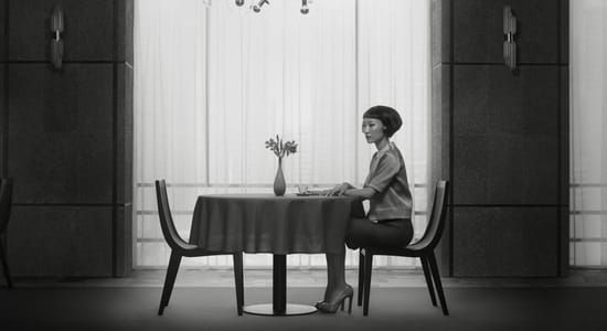Artwork Title: Waiting, Shen Zhen 2