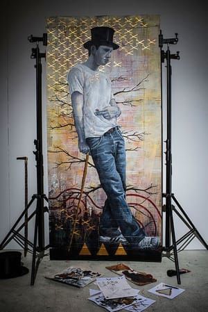 Artwork Title: All Behinde