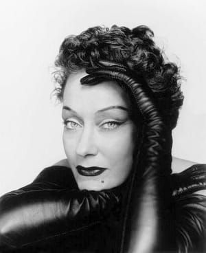 Artwork Title: Gloria Swanson