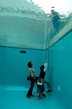 Artwork Title: Swimmng Pool