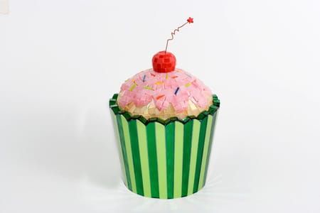 Artwork Title: Cupcake