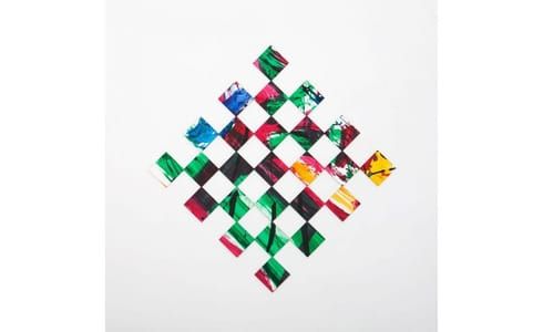 Artwork Title: Motif 9e P/YG