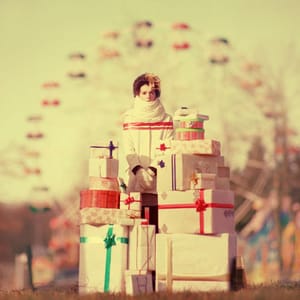 Artwork Title: Gift