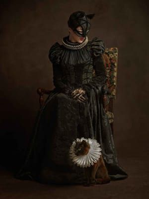 Artwork Title: Portrait d'une femme féline et son animal