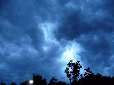 Artwork Title: The roiling clouds across the street, martians about to land