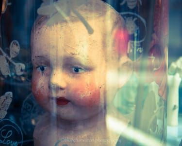 Artwork Title: Head Under Glass