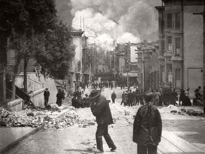 Artwork Title: San Franciscans Watch From the Street as Their City Burns